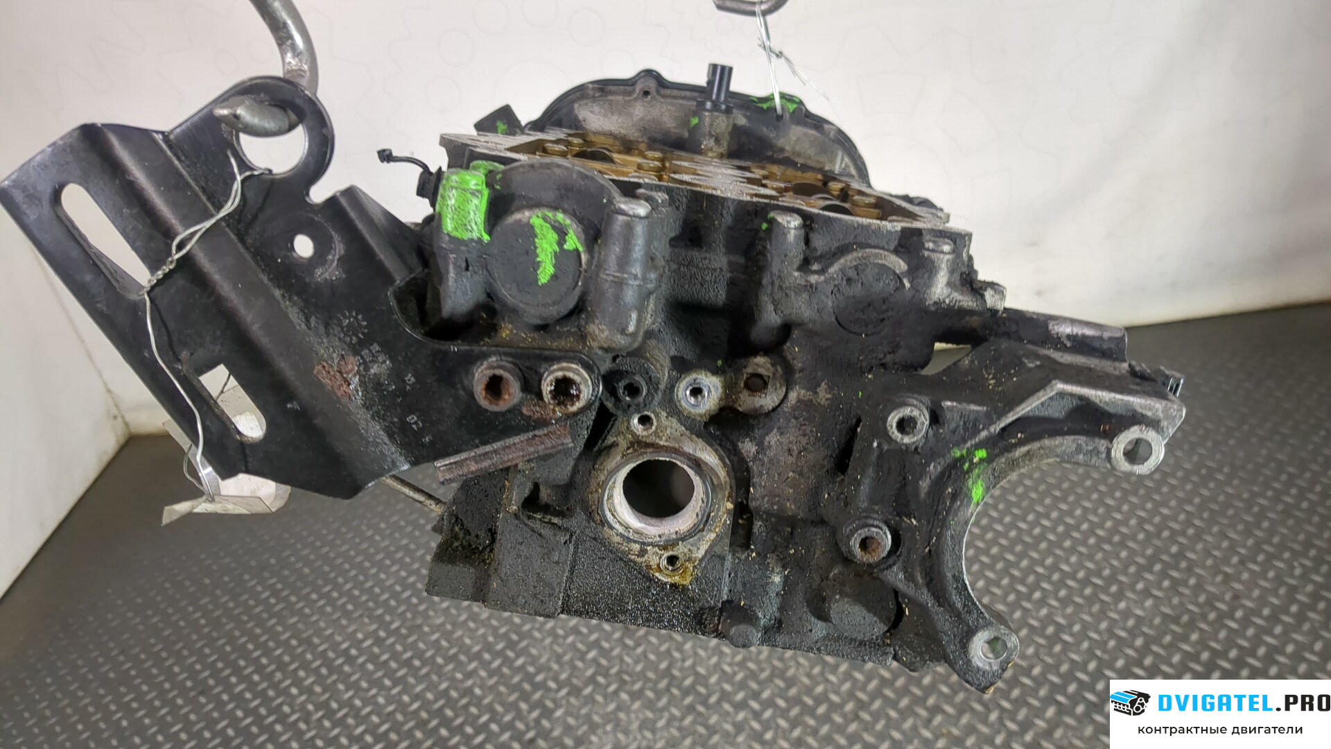 Головка блока цилиндров (ГБЦ) Audi A6 C6 2005 - 2011 BKH 3.2 л., Бензин, FSI, артикул 8935732