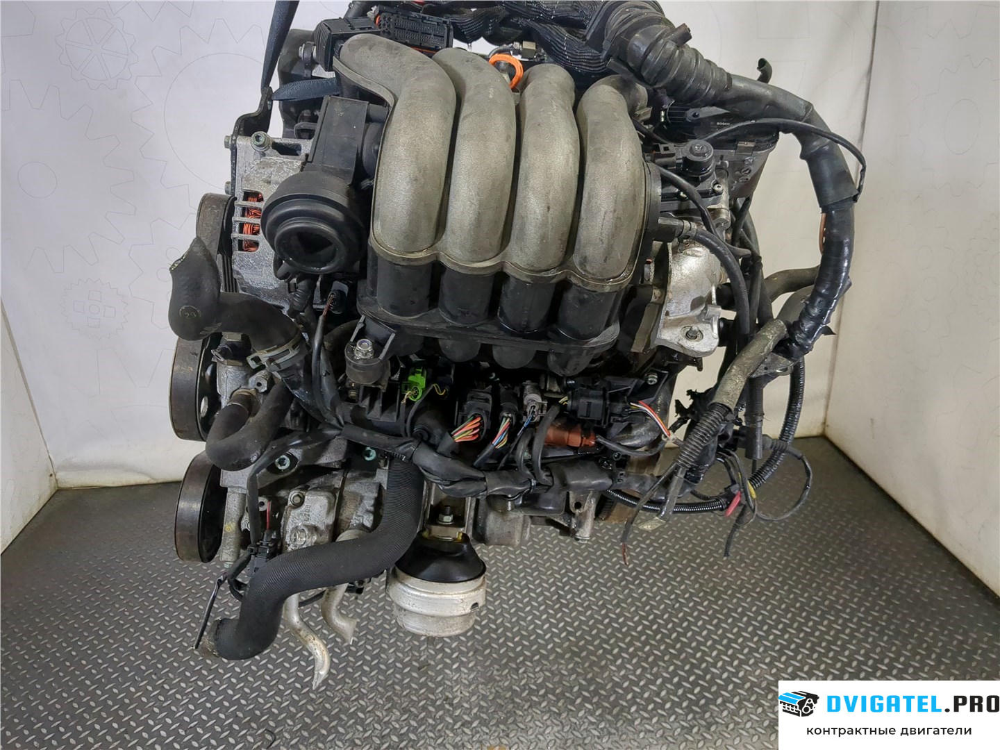 Двигатель Audi A4 B6 2000 - 2004 AWA 2 л., Бензин, FSI, артикул 7813520