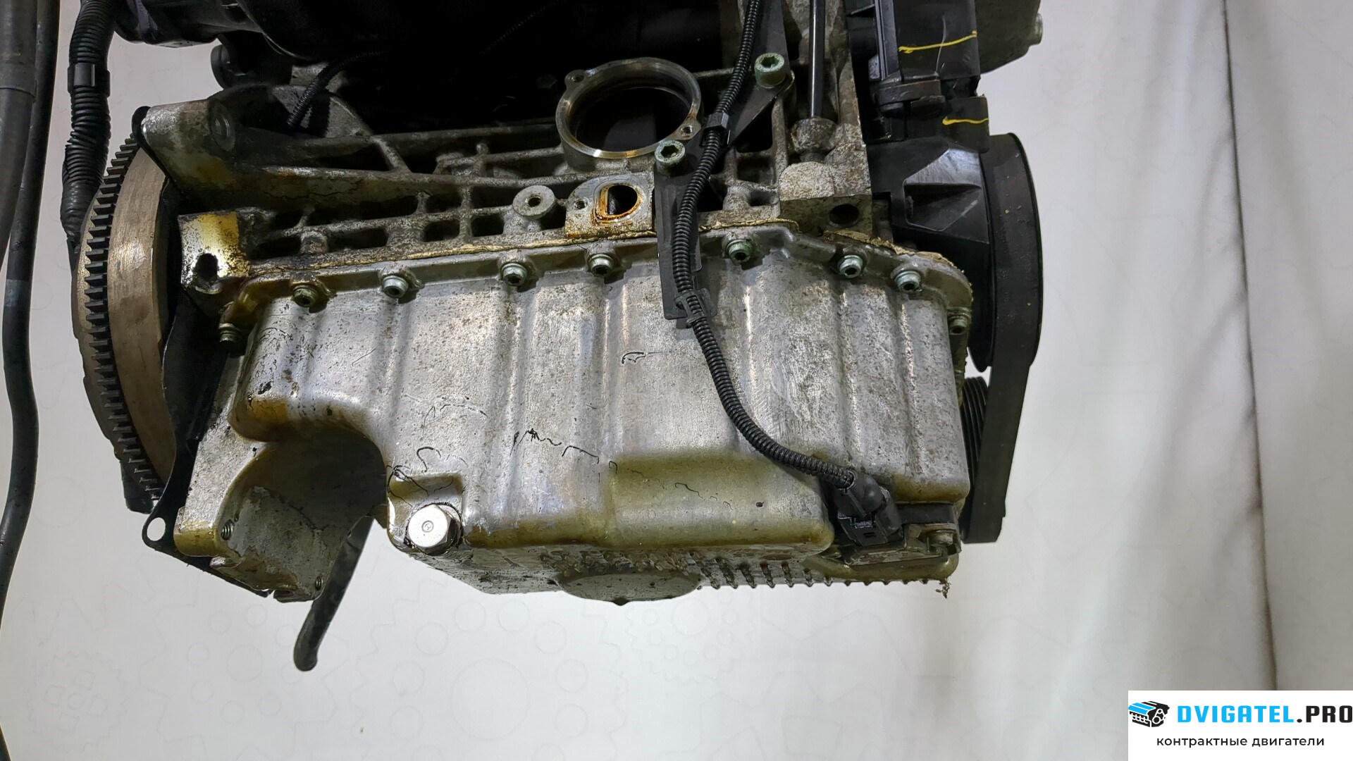Двигатель Volkswagen Golf 4 1997 - 2005 APE 1.4 л., Бензин, Инжектор, артикул 9008559