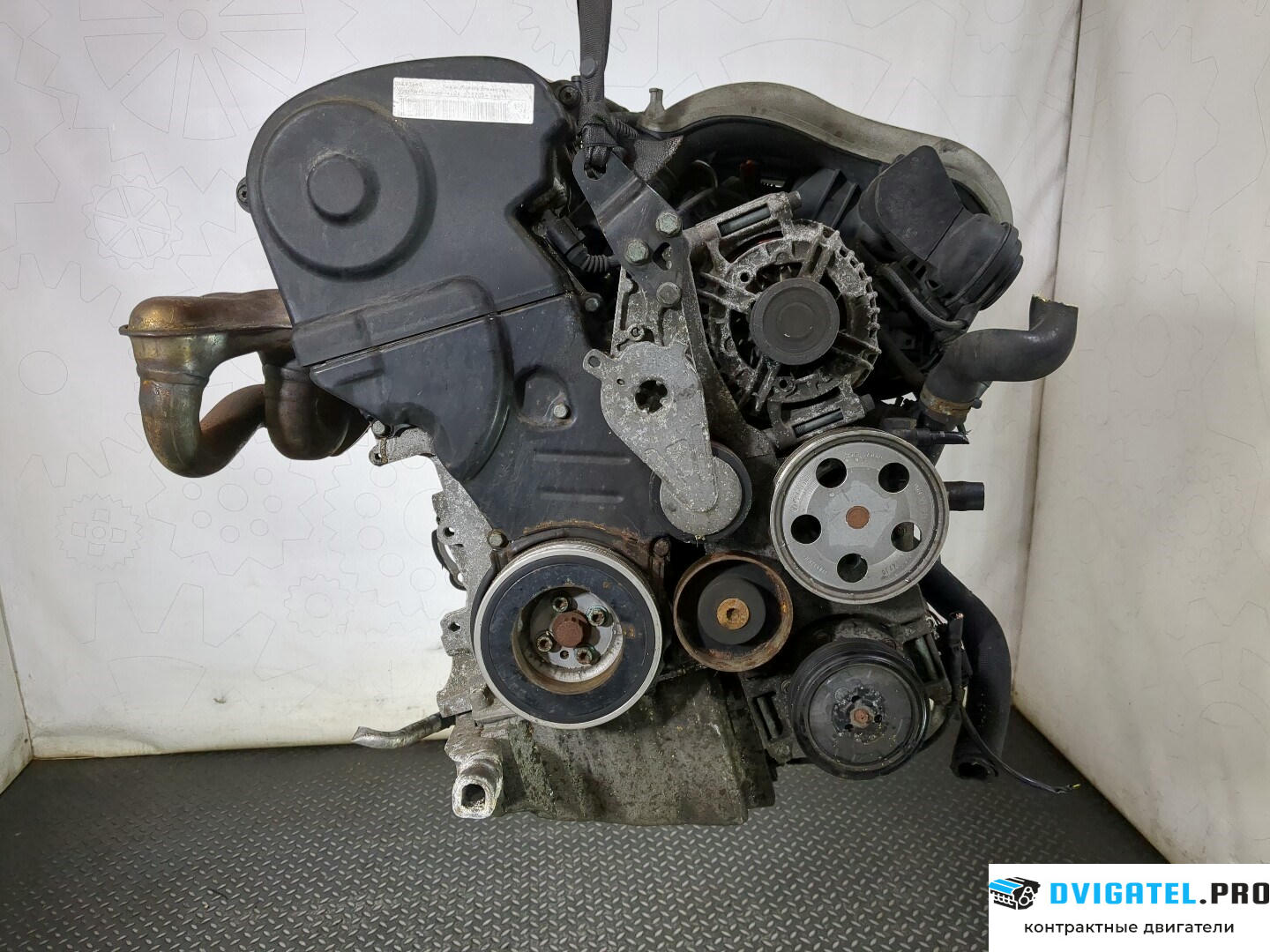 Двигатель Audi A4 B6 2000 - 2004 AWA 2 л., Бензин, FSI, артикул 8798145