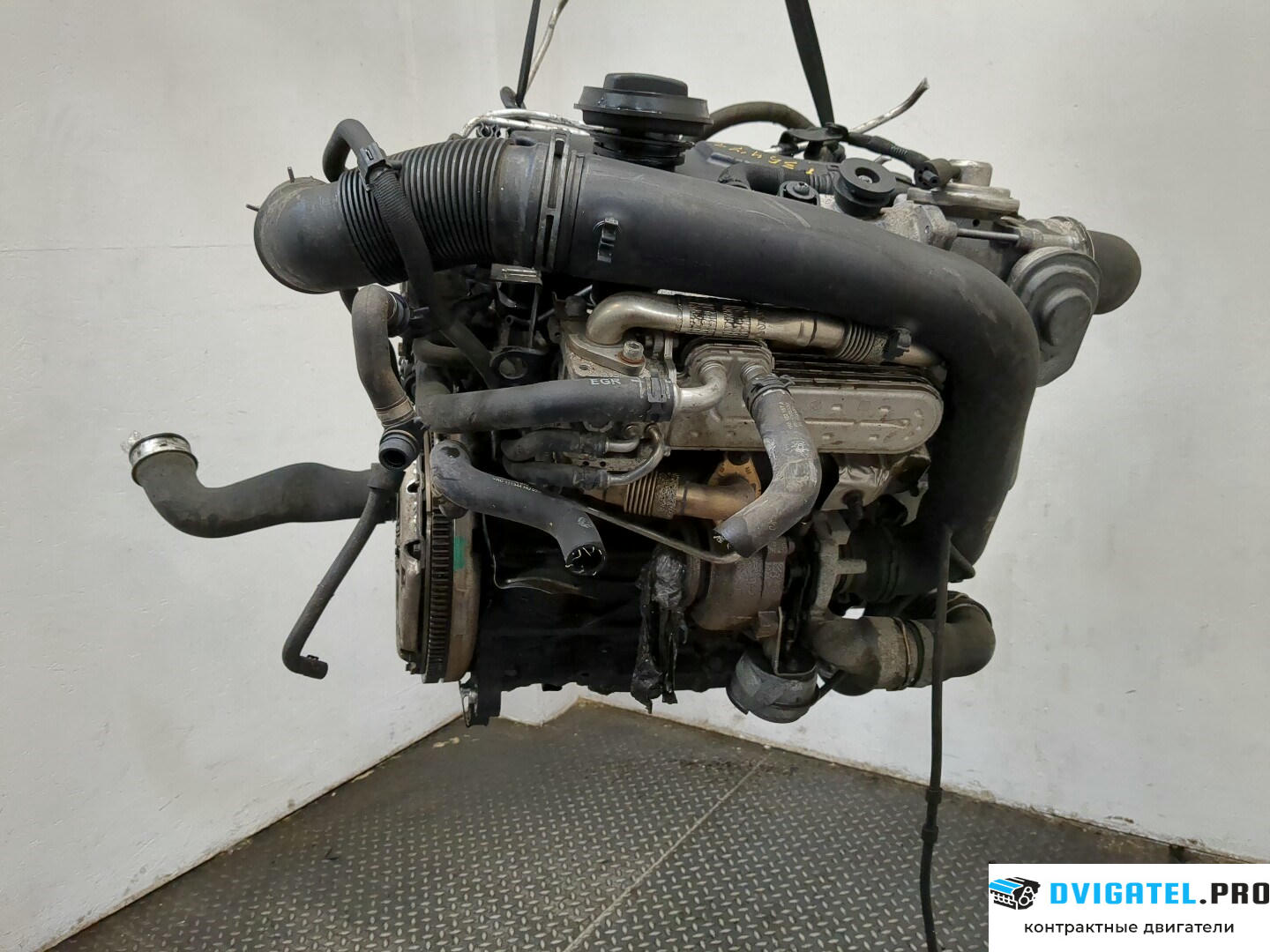 Двигатель Volkswagen Golf 5 2003 - 2009 BXE 1.9 л., Дизель, TDI, артикул 8640518